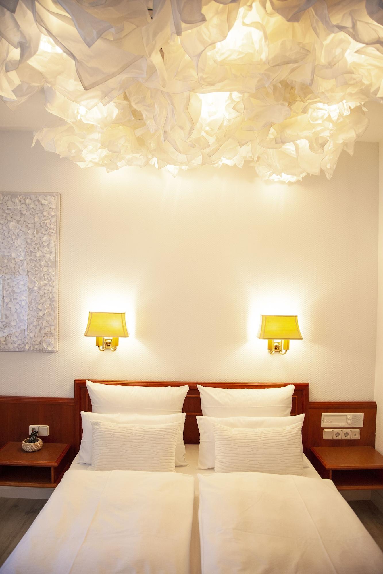 Hotel Boutique Krone 3*